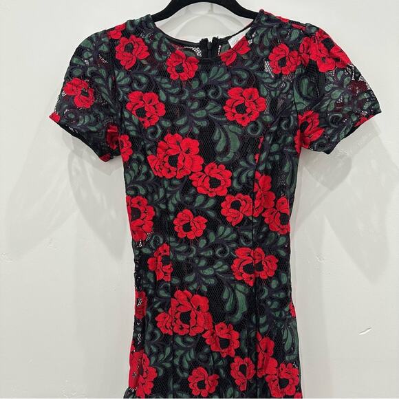 NWT Lovers + Friends Nadine Rose Garden Maxi Dress. - Picture 3 of 12